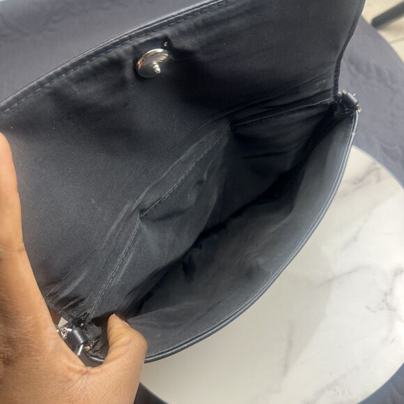 VINTAGE Black Flap Clutch Evening Purse w/Metal Razor Chain Strap Real Leather - Picture 5 of 8